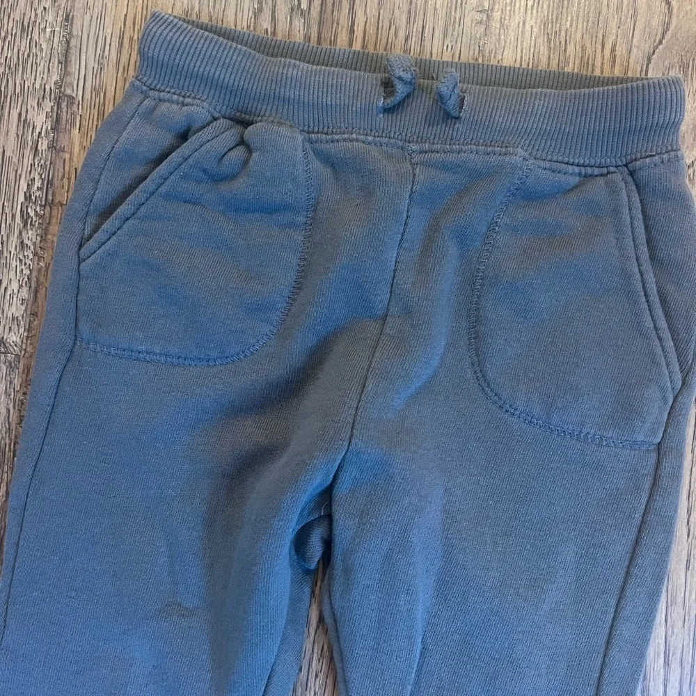 Zara boys size 3-4 grey joggers euc